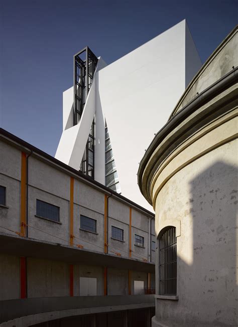 fondazione prada letti